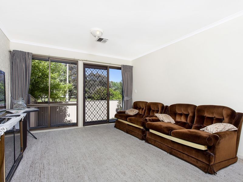14/26 Chave Street, Holt ACT 2615, Image 2