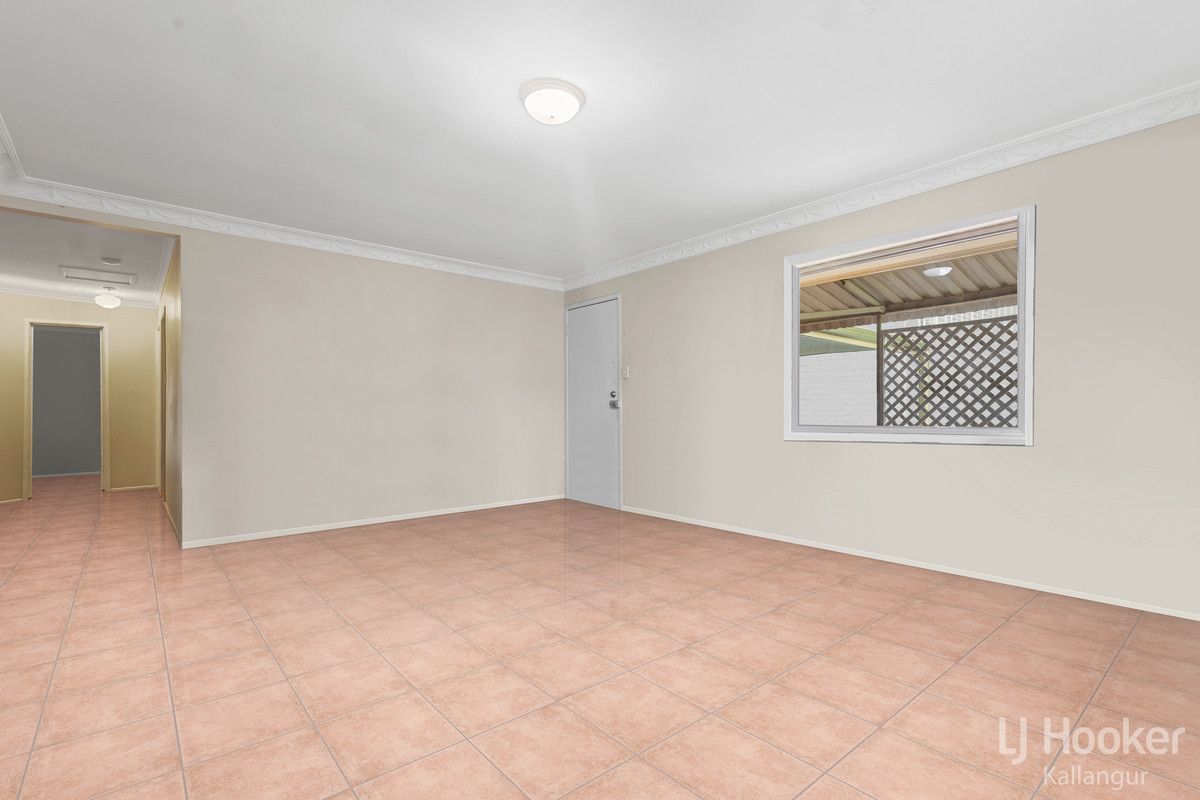 5 Sheehan Street, Kallangur QLD 4503, Image 2