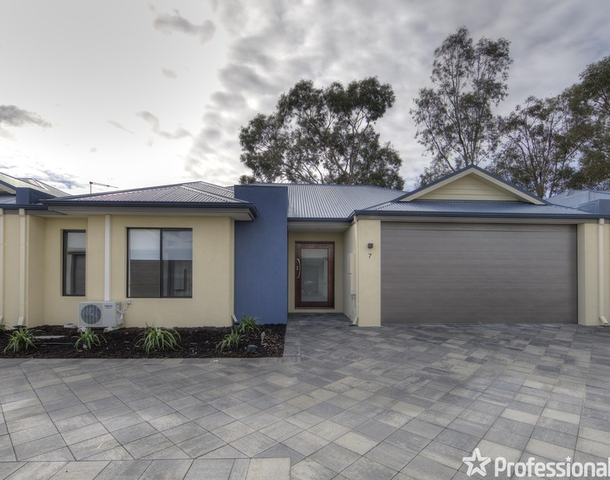 7/75 Hartfield Road, Forrestfield WA 6058