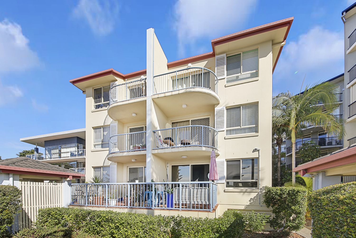 27/416 Marine Parade, Biggera Waters QLD 4216, Image 2