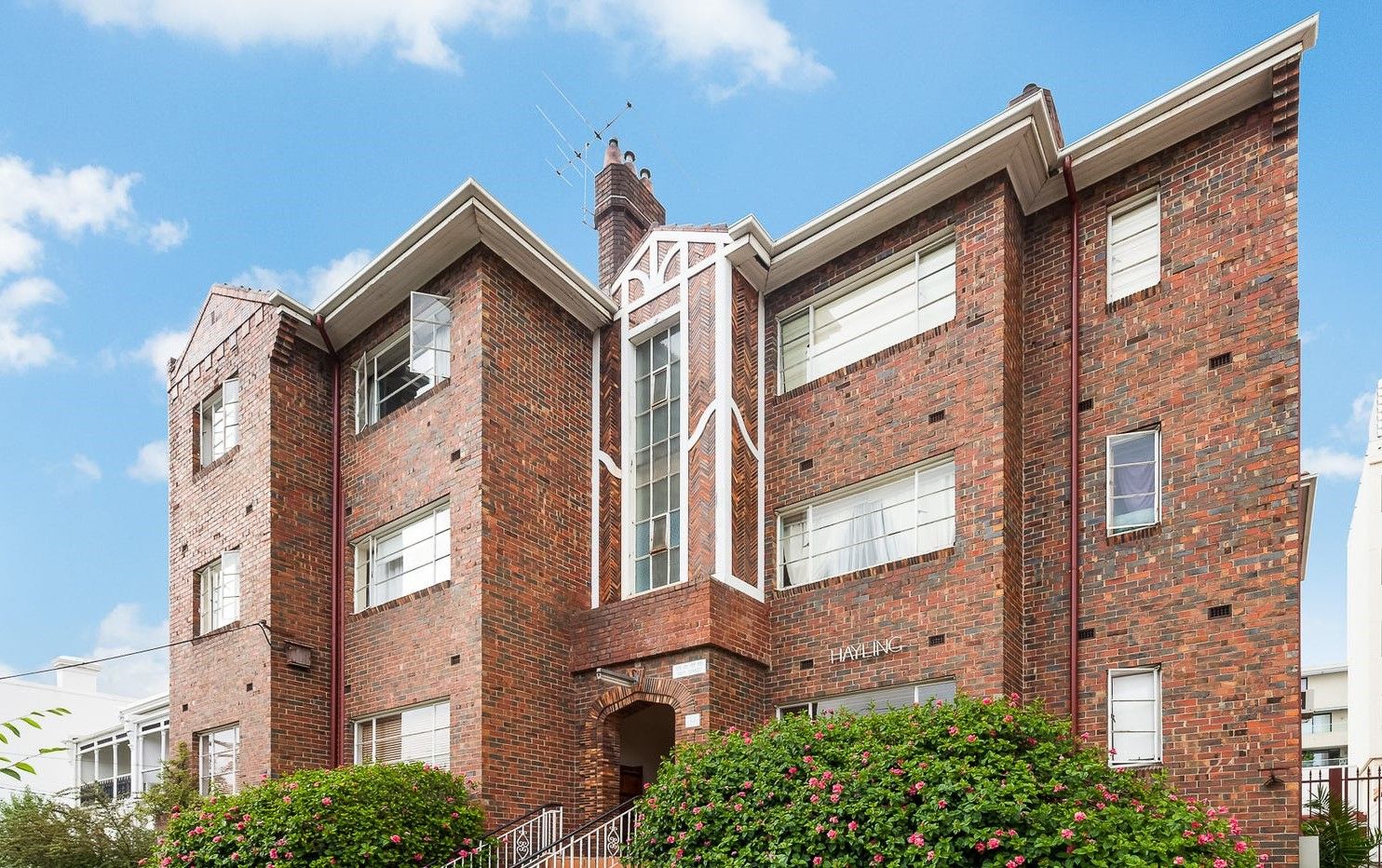 1 bedrooms Apartment / Unit / Flat in 11/129 Grey Street EAST MELBOURNE VIC, 3002