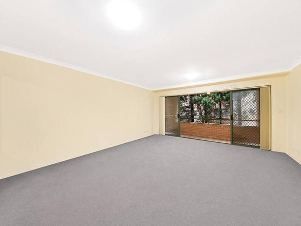 8/19-21 William Street, Hornsby NSW 2077