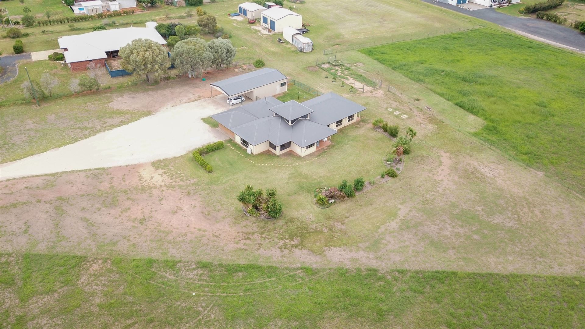 22 Ainsworth Street, Chinchilla Property History & Address Research