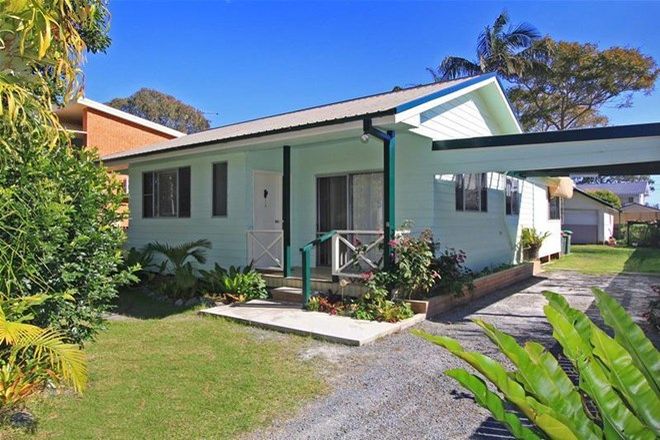 Picture of 7 Longworth Road, DUNBOGAN NSW 2443
