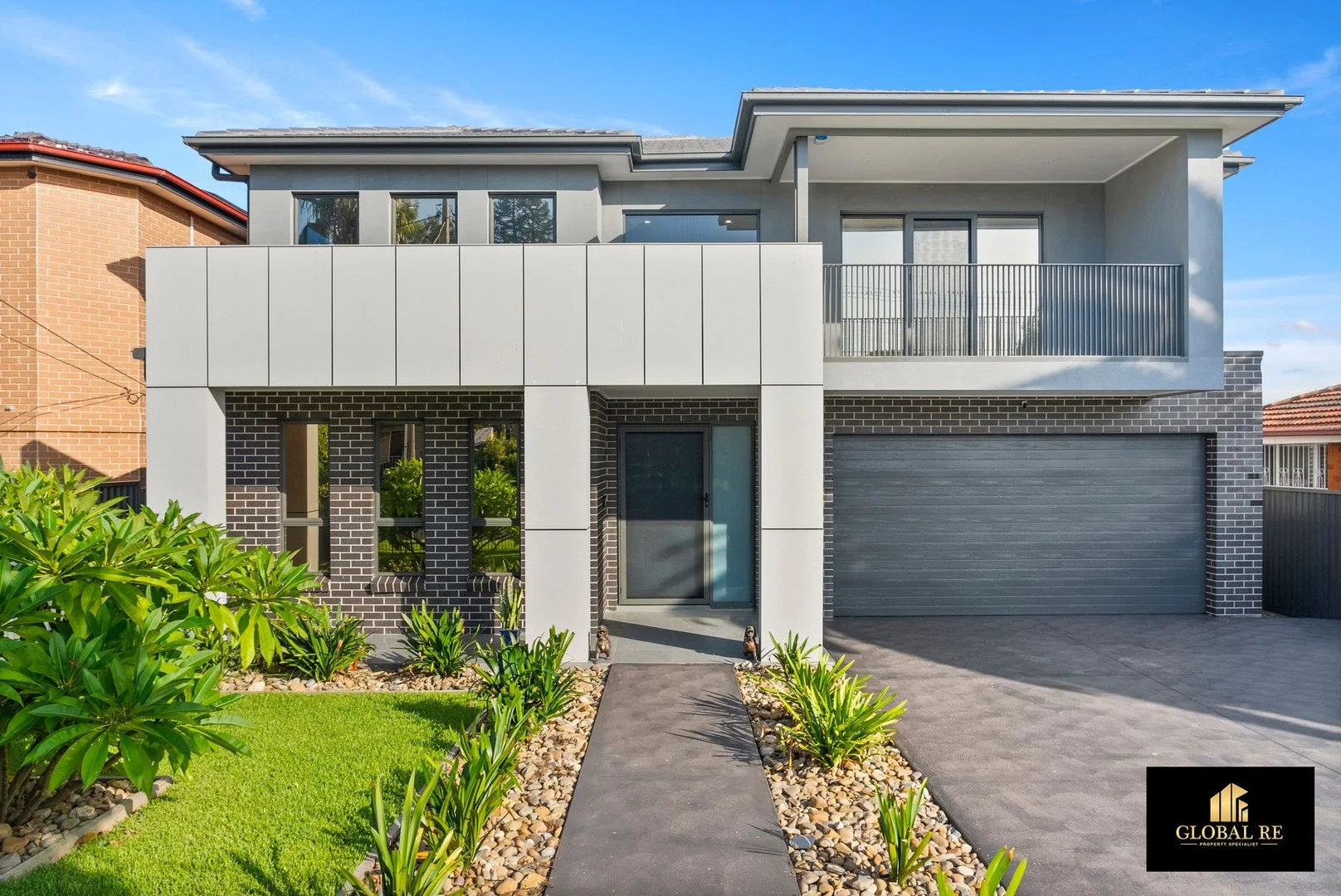 29 & 29A Barlow Cres, Canley Heights NSW 2166