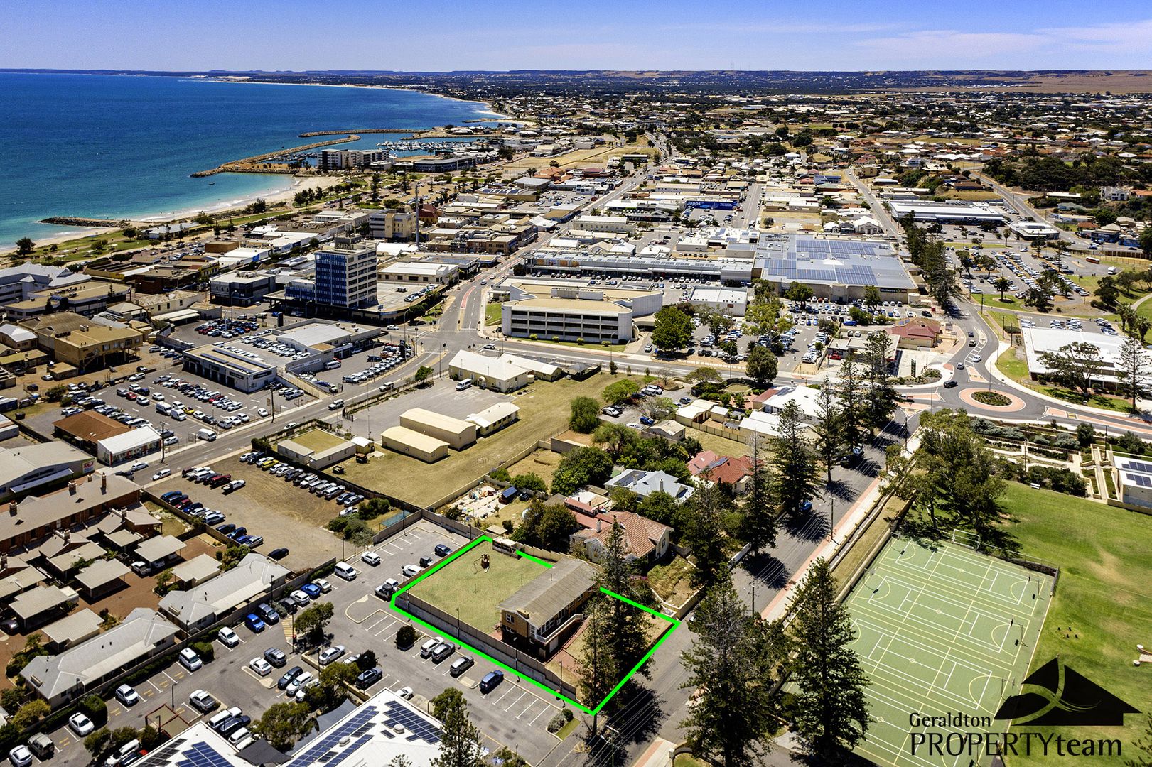 110 Sanford Street, Geraldton WA 6530, Image 2