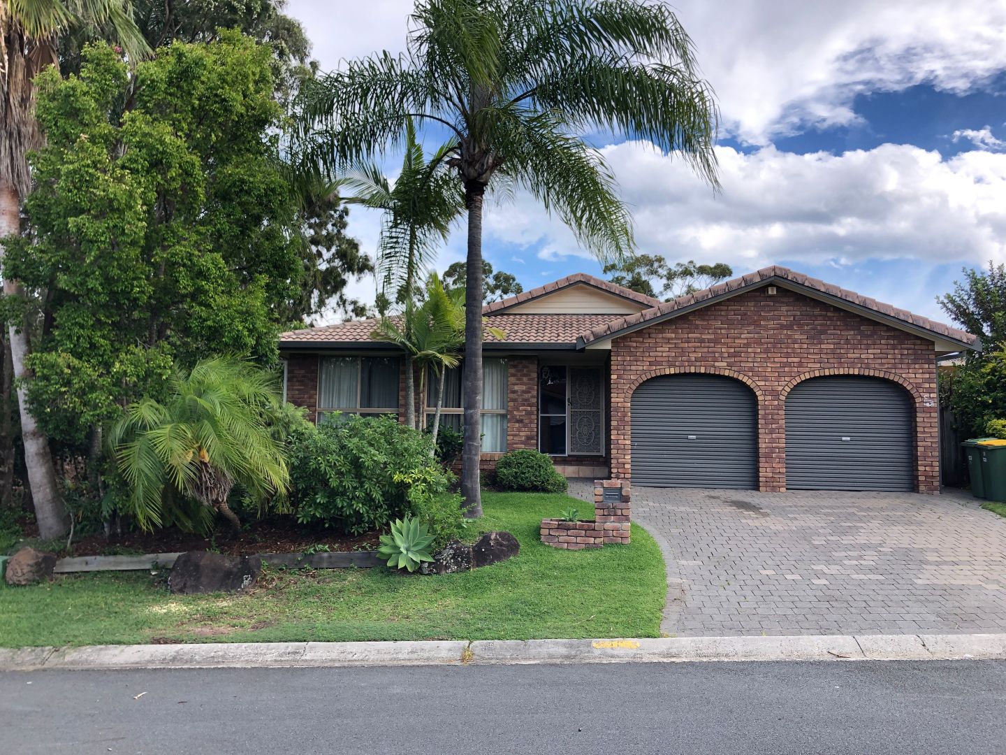 11 St John Court Robina Property History Address Research Domain