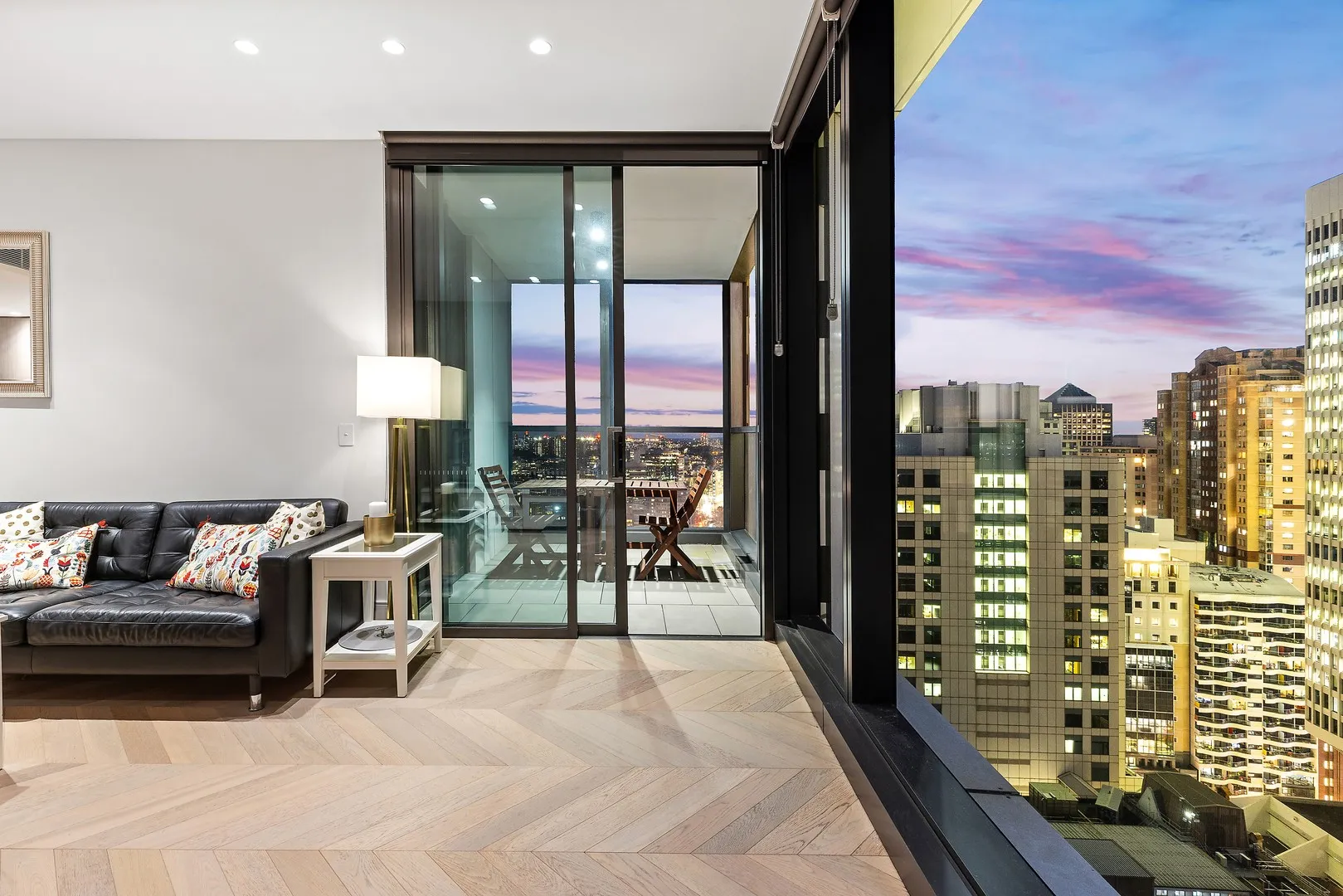Elegant Two-Bedroom Apartment in the Prestigious One30 Hyde Park, Sydney