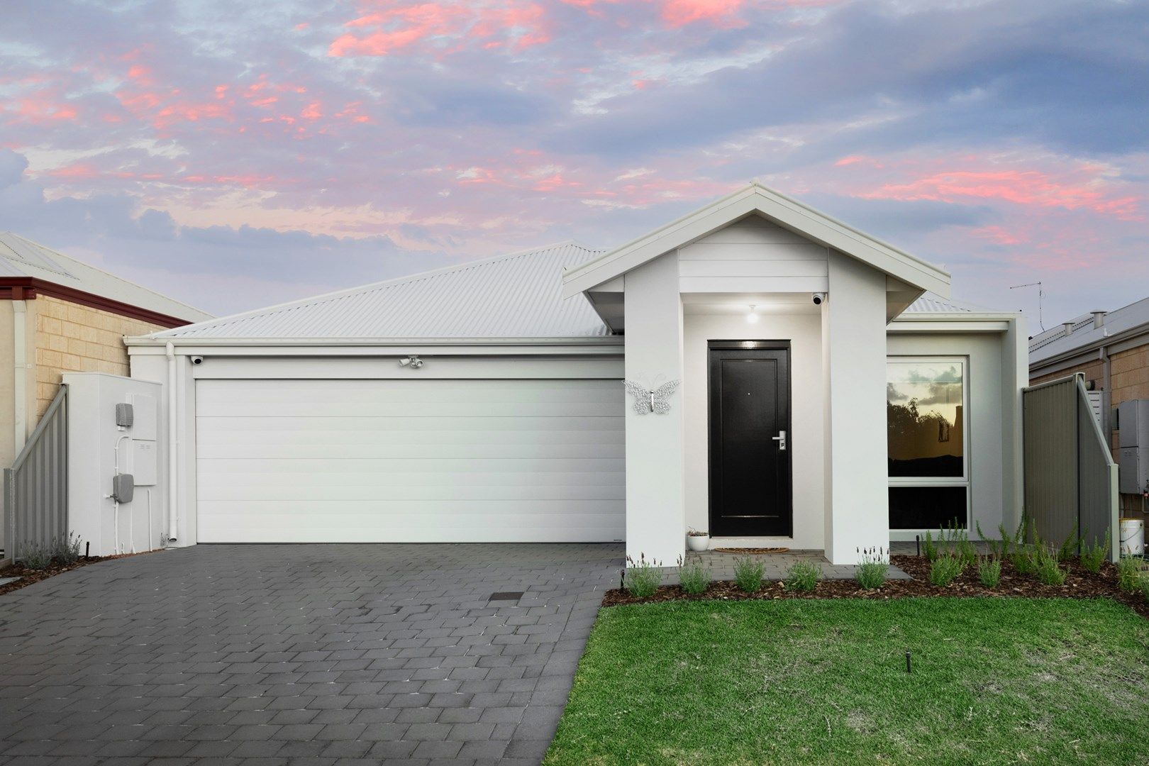 77 Litchfield Circle, Wandi WA 6167, Image 0