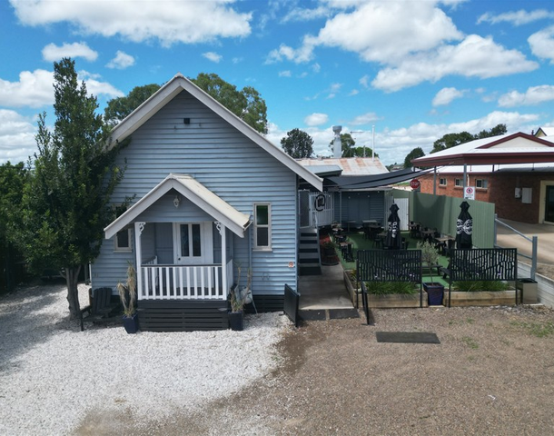 81 Drayton Street, Nanango QLD 4615