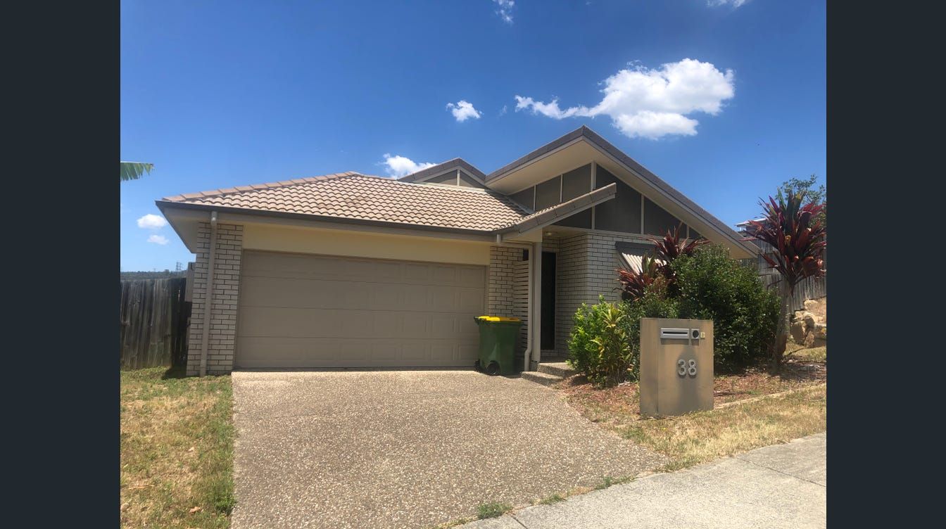 4 bedrooms House in 38 Opperman Drive SPRINGFIELD LAKES QLD, 4300