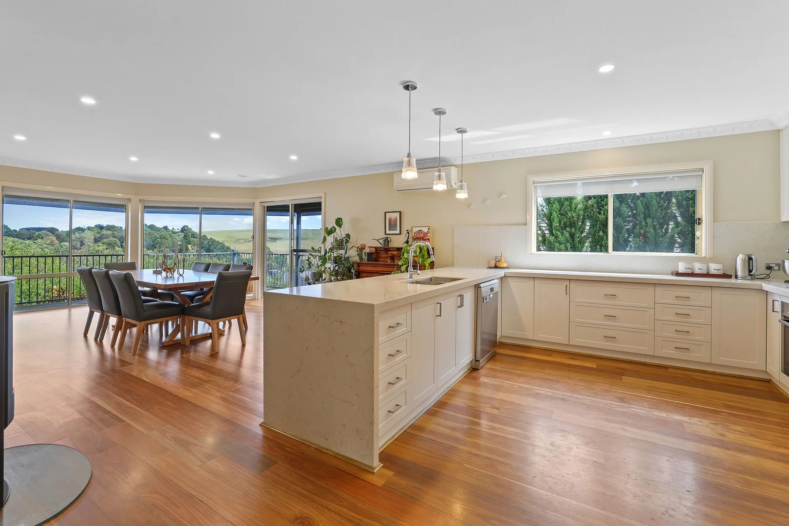 Additional image 11 of 25 Willow Crescent, Warragul VIC 3820