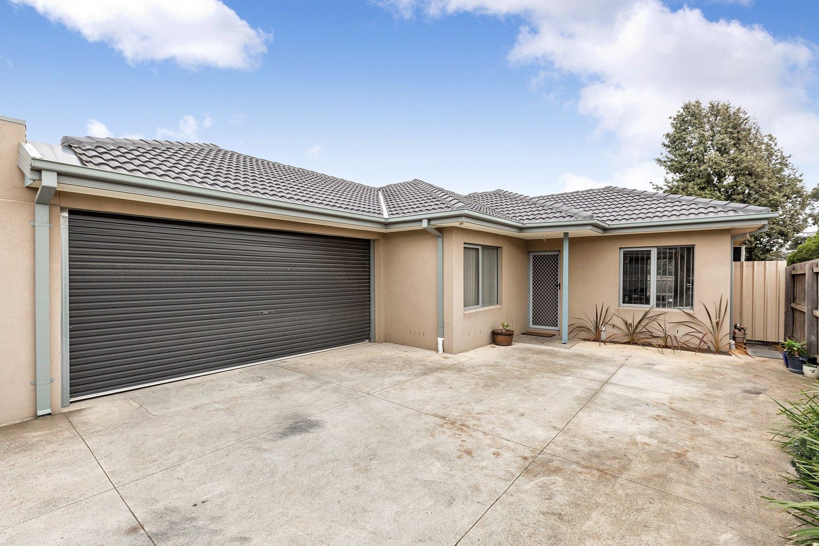 2/75 Cypress Avenue, BROOKLYN VIC 3012, Image 0