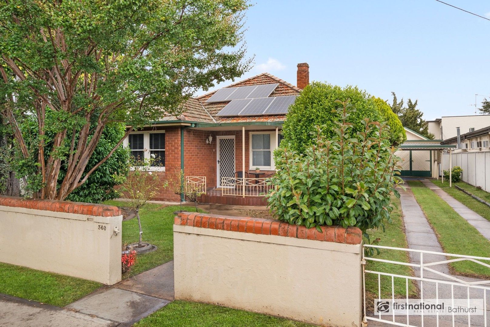 3 bedrooms House in 360 Stewart Street BATHURST NSW, 2795
