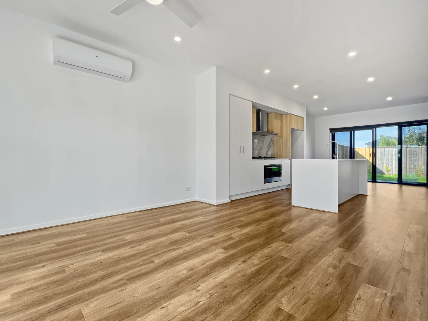 Additional image 10 of 3/33 Nash Blvd, Rockbank VIC 3335