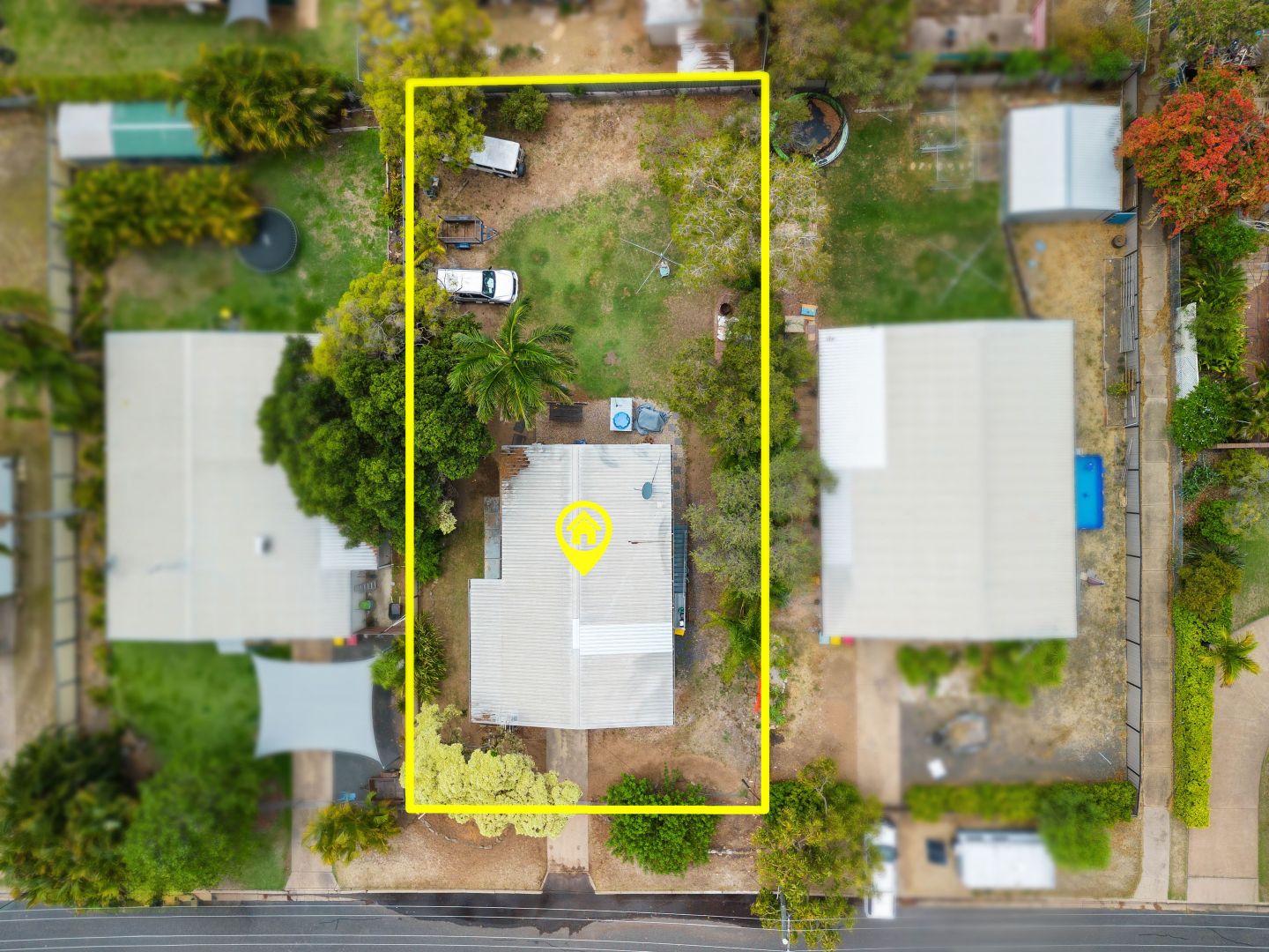 18 Garnet Street, Emerald QLD 4720, Image 2