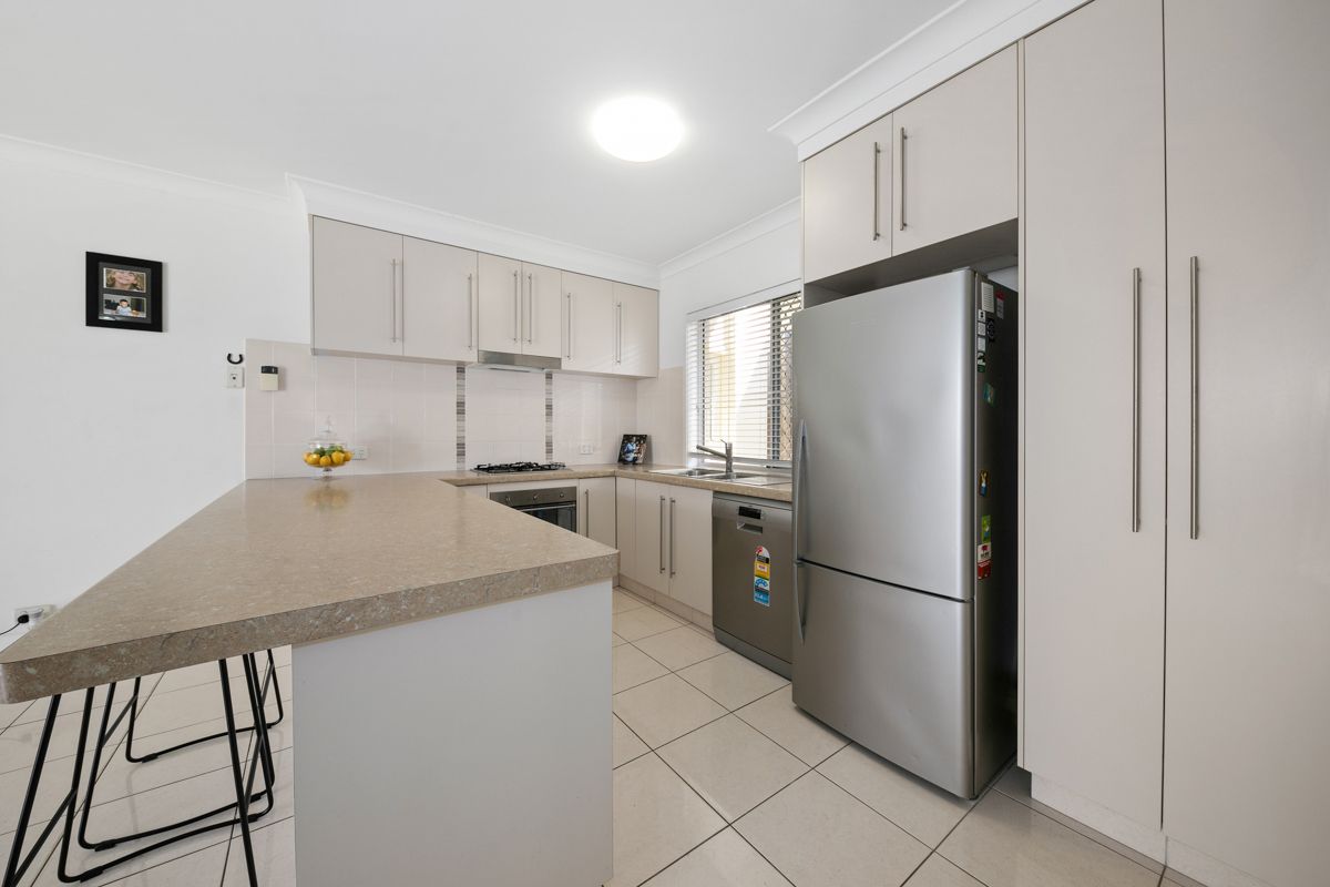 4 Sandi Street, Oxley QLD 4075, Image 1