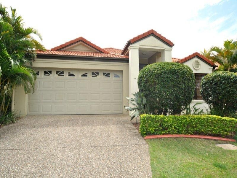 76/76 Bayview Street, Runaway Bay Property History & Address Research