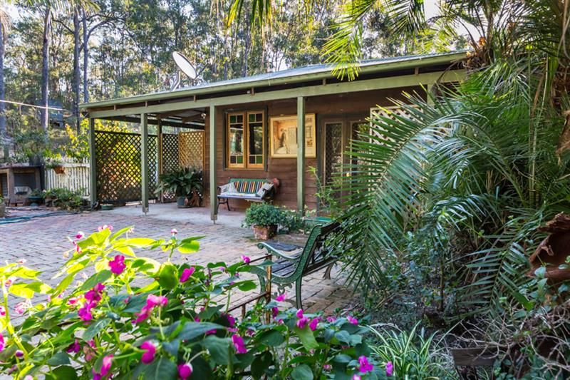 27 Flinty Road, Dirty Creek Property History & Address Research Domain