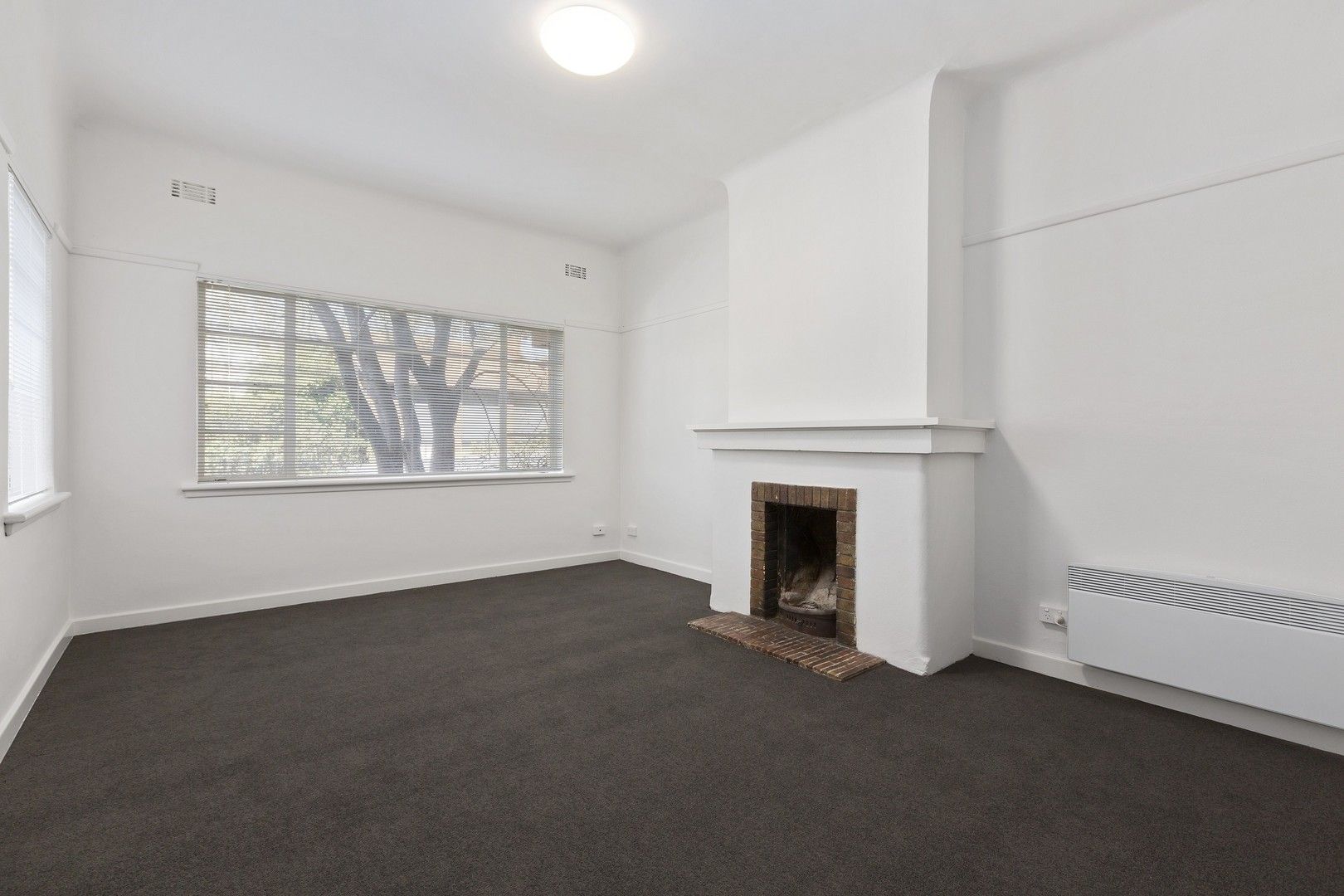 2 bedrooms Apartment / Unit / Flat in 2/961 Punt Road SOUTH YARRA VIC, 3141