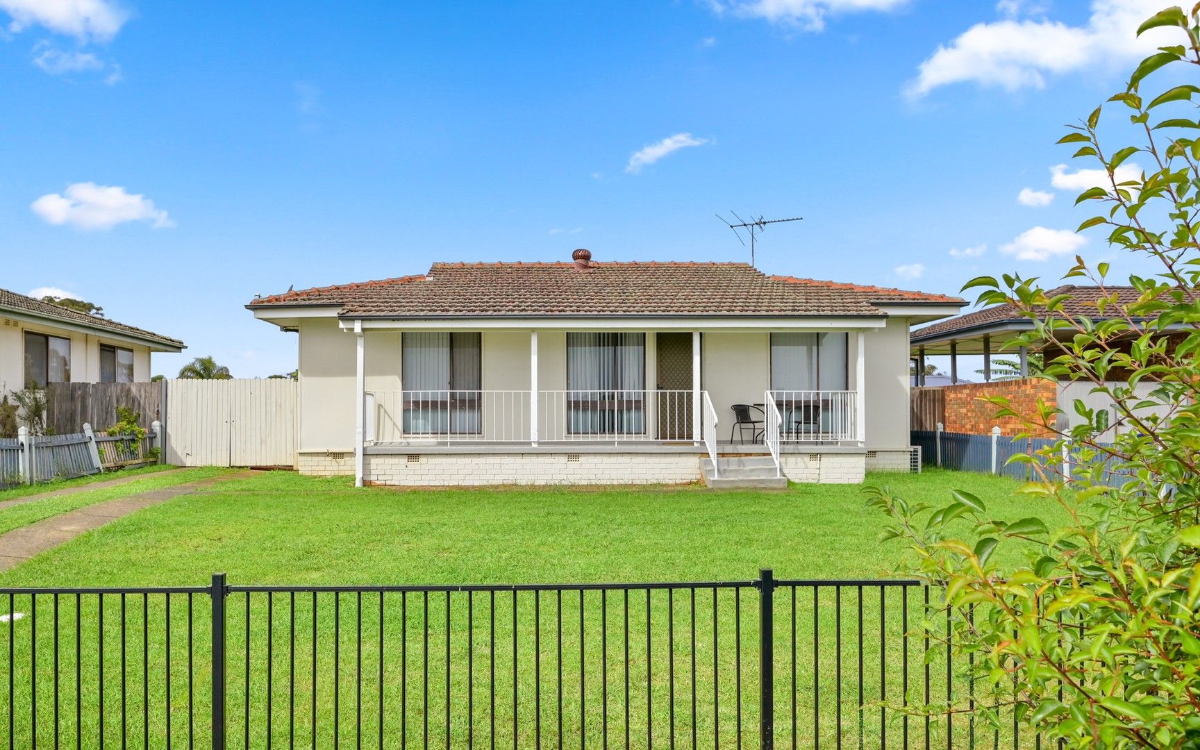 6 Waterhouse Place, Airds NSW 2560, Image 0