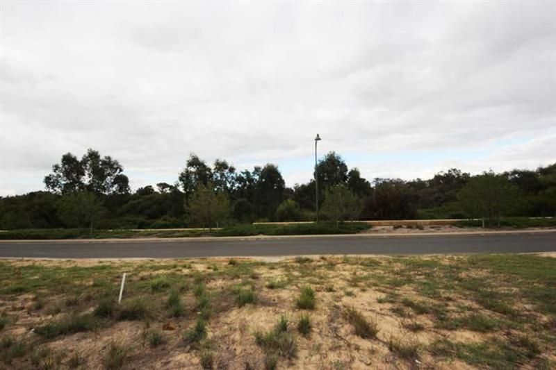 13 Castlereagh Vista, MILLBRIDGE WA 6232, Image 2