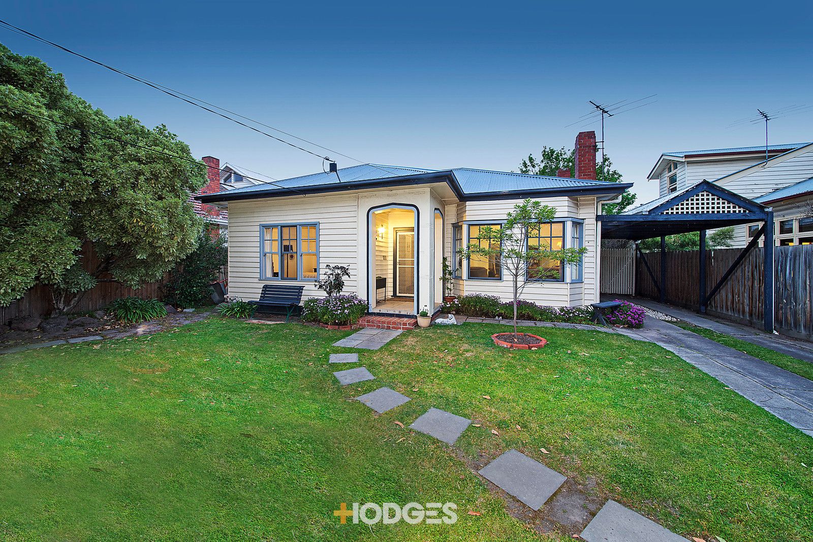 10 Holmby Road, Cheltenham VIC 3192, Image 0