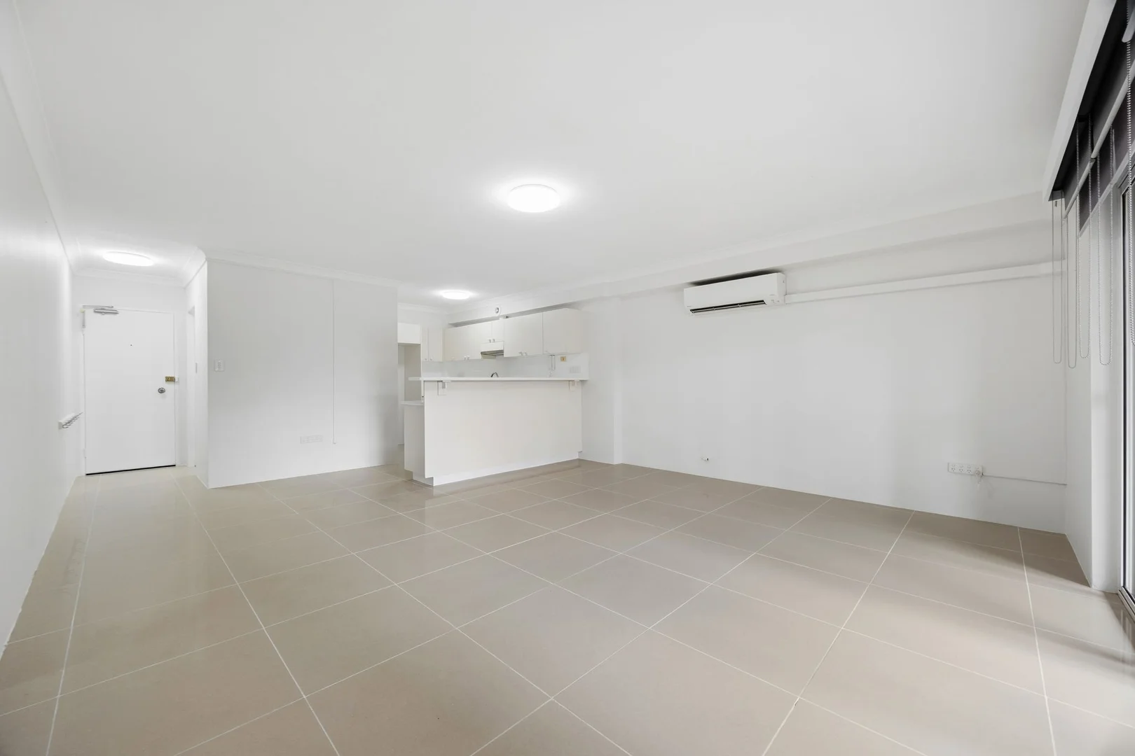 Additional image 5 of 13/12-16 Toongabbie Road, Toongabbie NSW 2146
