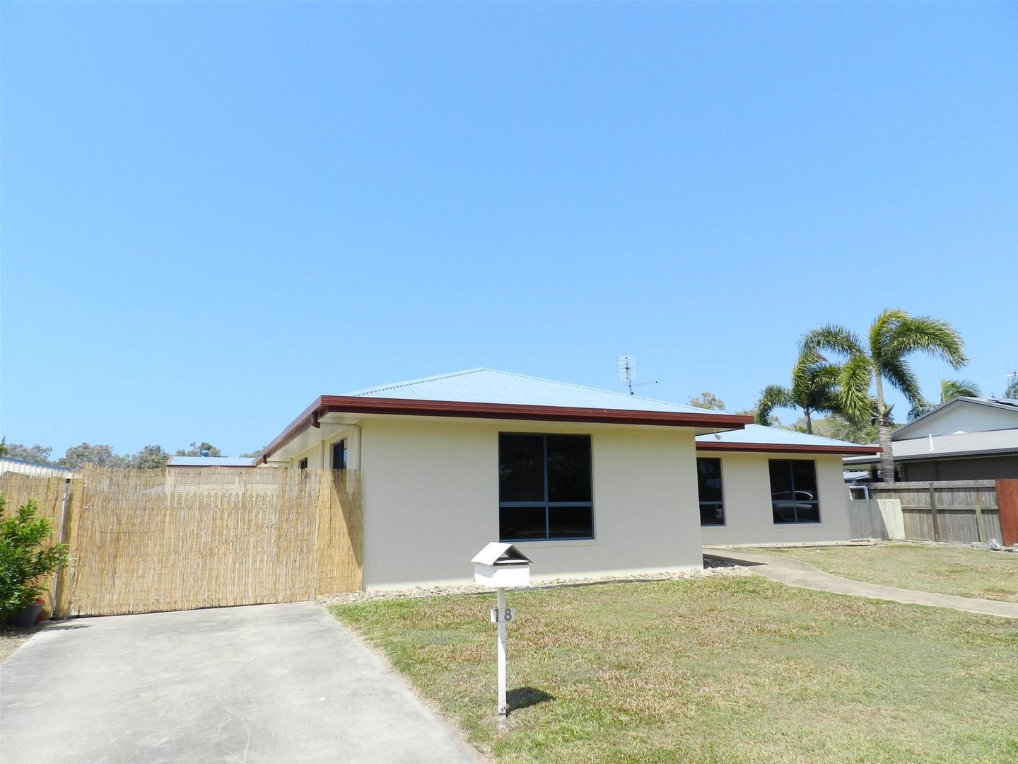 18 Swan Street, Armstrong Beach QLD 4737, Image 1