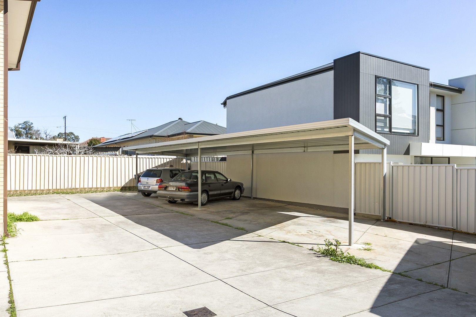 2 bedrooms Apartment / Unit / Flat in 4/557 Lower North East Road CAMPBELLTOWN SA, 5074