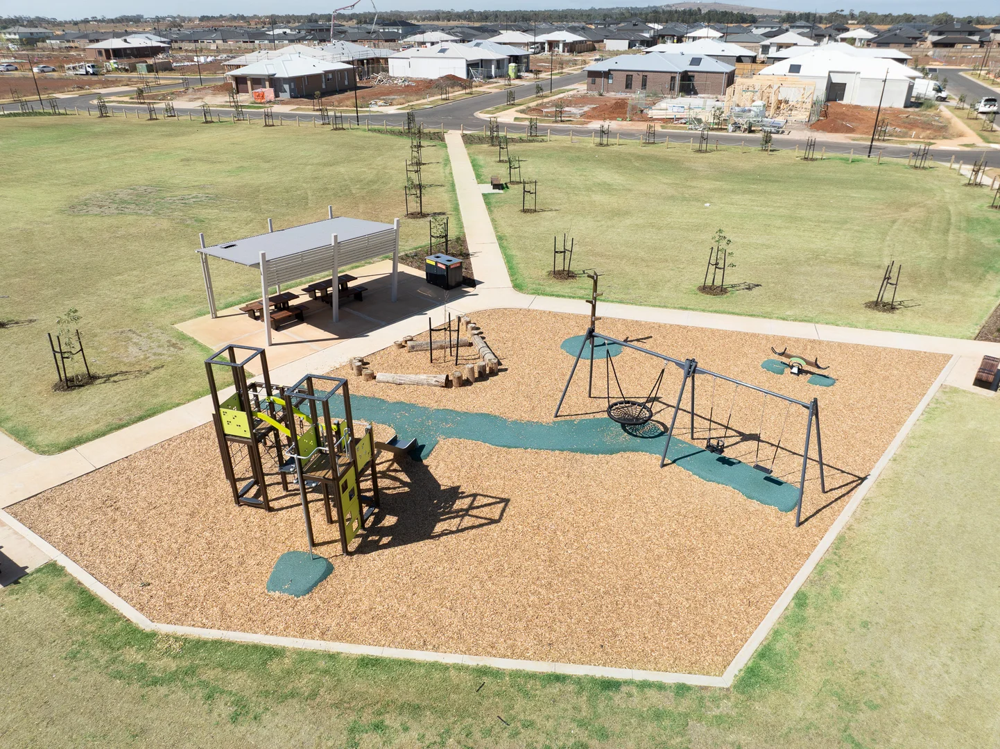 Additional image 15 of 108 Aristides Crescent, Thornhill Park VIC 3335