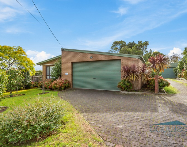 22 Talbot Grove, Mccrae VIC 3938