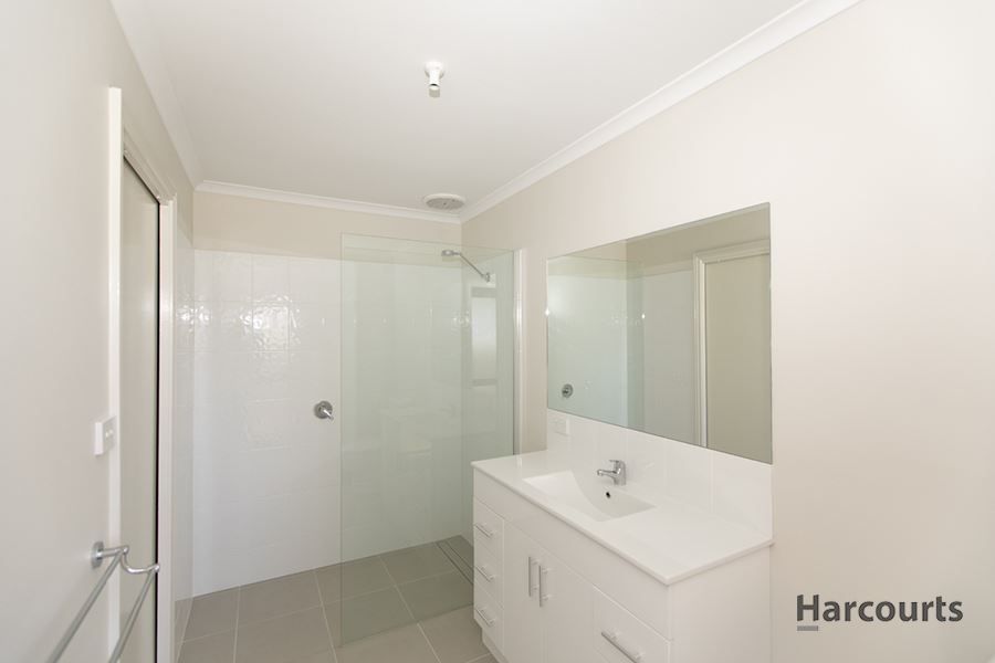 9 Anne Street, Moe VIC 3825, Image 2