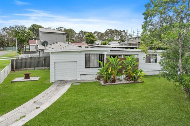 Picture of 123 Wommara Avenue, BELMONT NORTH NSW 2280