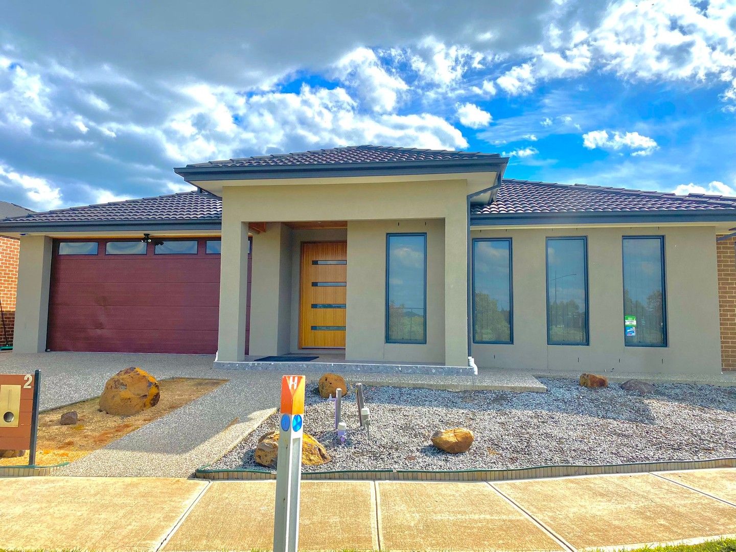 4 bedrooms House in 2 Realm Vista MICKLEHAM VIC, 3064