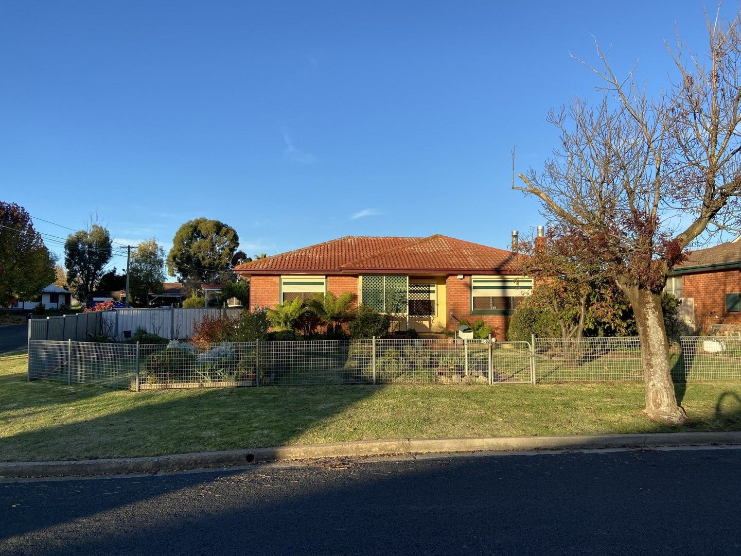 3 bedrooms House in 55 Leura Road ORANGE NSW, 2800