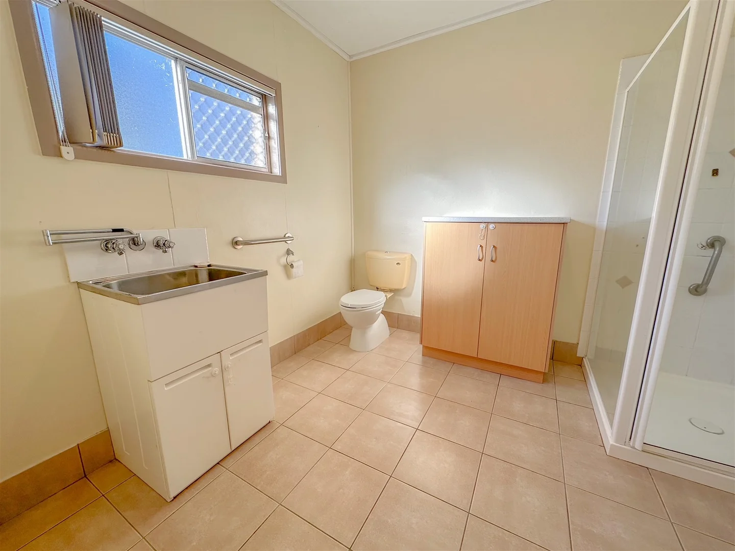 Additional image 6 of 114 Lock Street, Stanthorpe QLD 4380