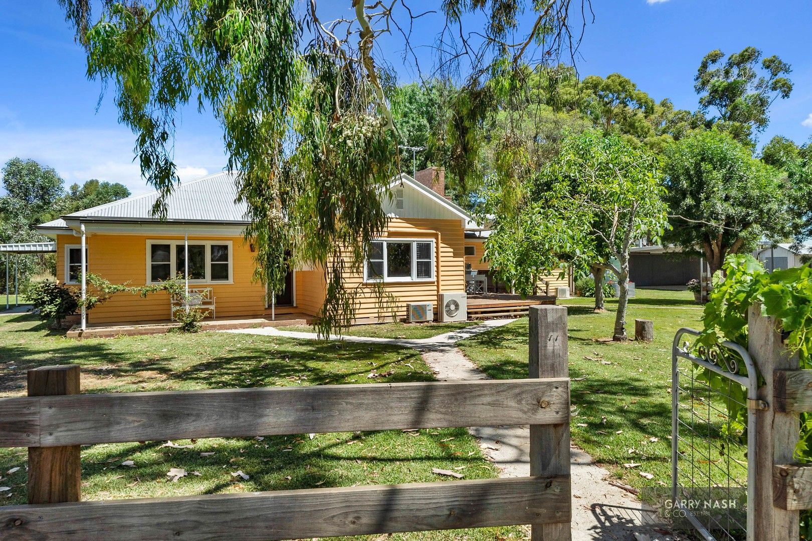 2064 Snow Road, Markwood VIC 3678, Image 0