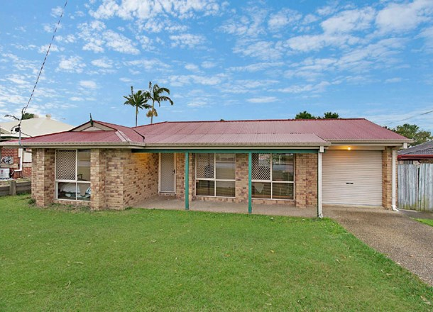 67 Middle Road, Hillcrest QLD 4118