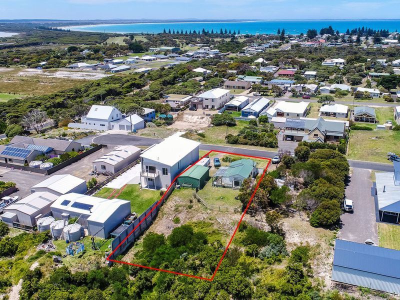 6 Mabel Street, Beachport SA 5280, Image 2