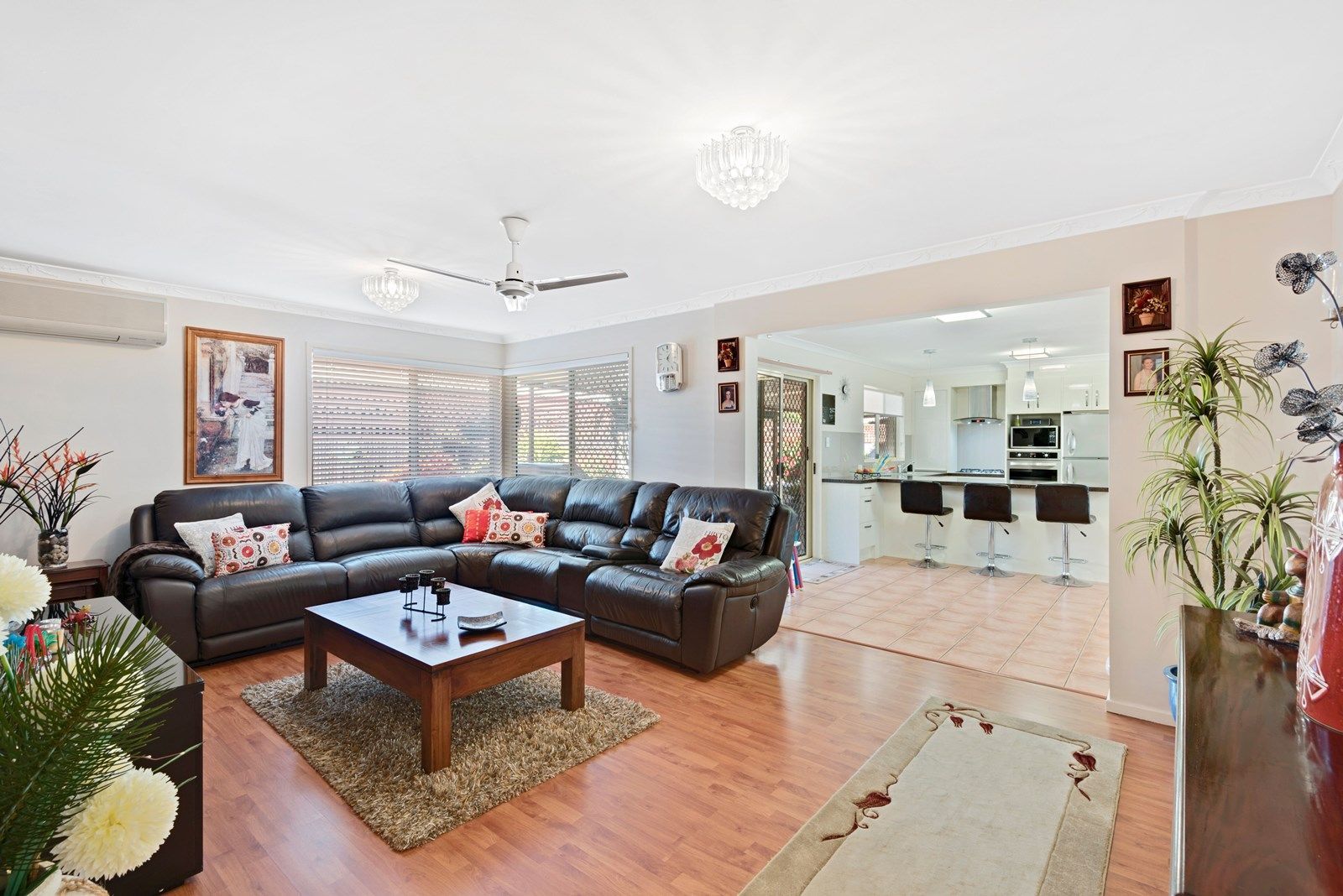 64 Cambridge Crescent, Fitzgibbon Property History & Address Research