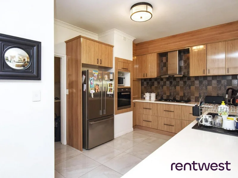 Additional image 11 of 8 Haig Park Circle, East Perth WA 6004