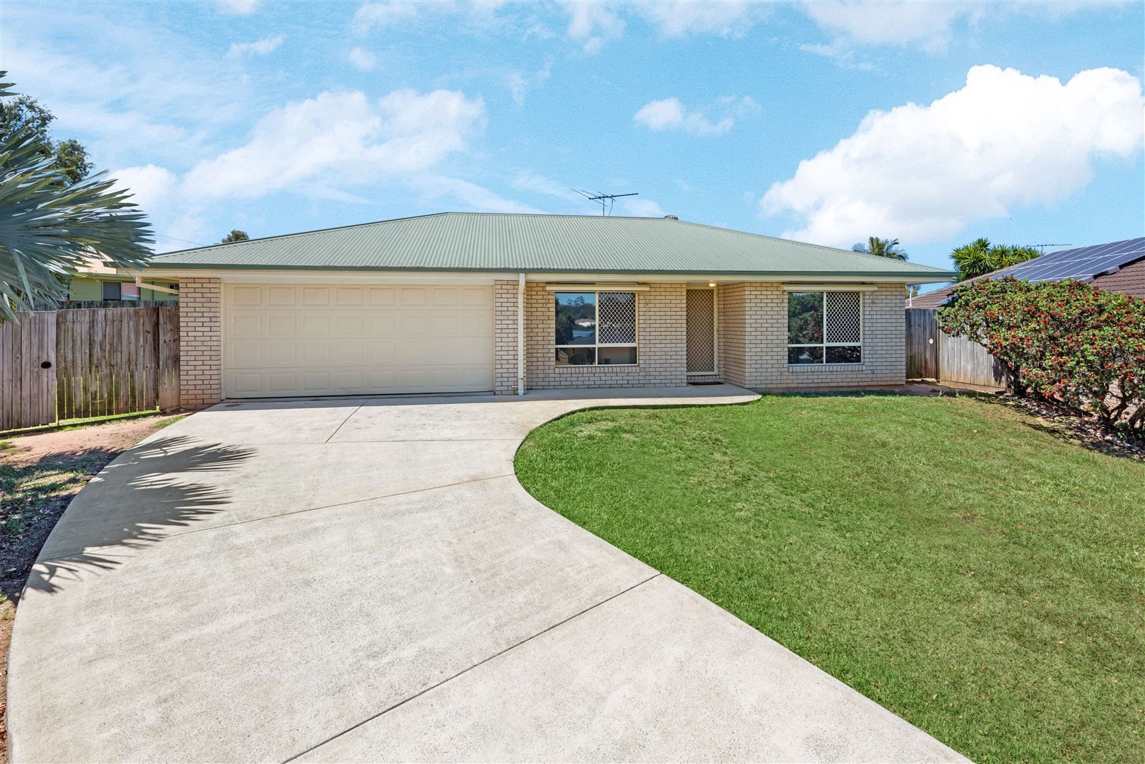 4 bedrooms House in 32 Freedom Drive KALLANGUR QLD, 4503