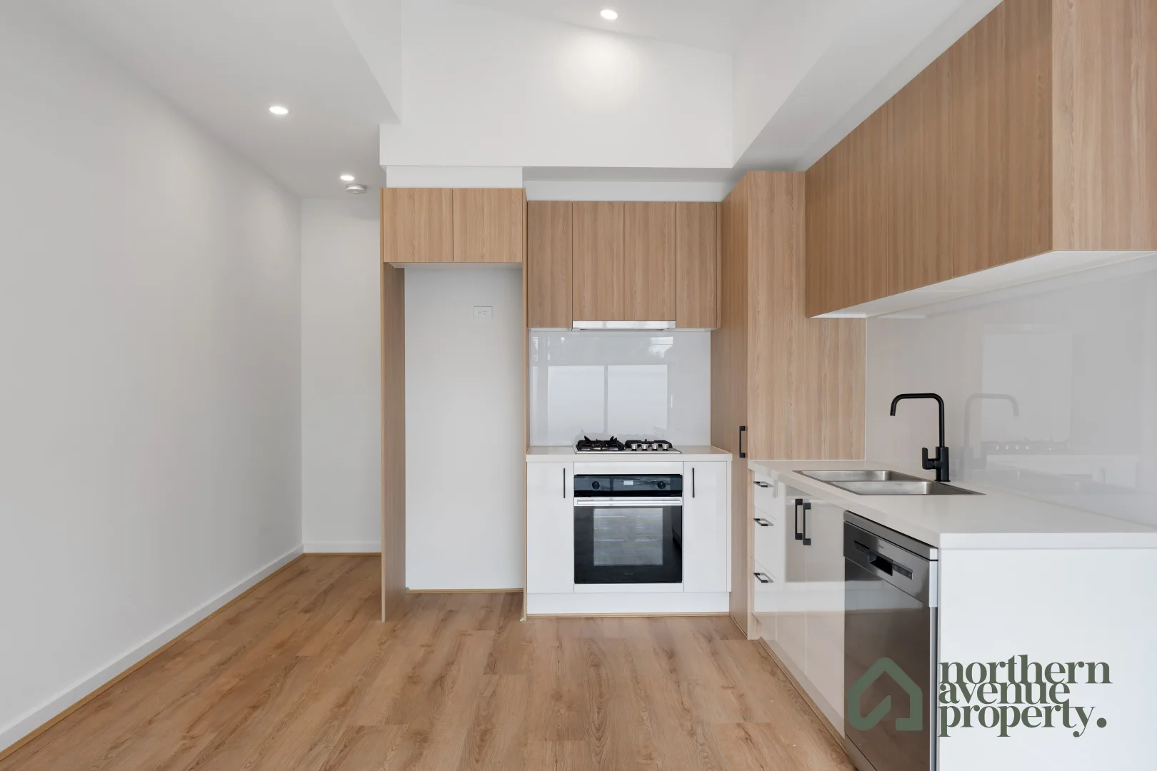 Additional image 2 of 4/650 Stud Rd, Scoresby VIC 3179