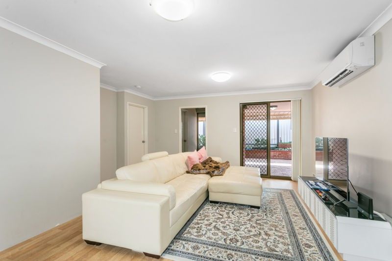 2/11 Goddard Street, Lathlain WA 6100, Image 1