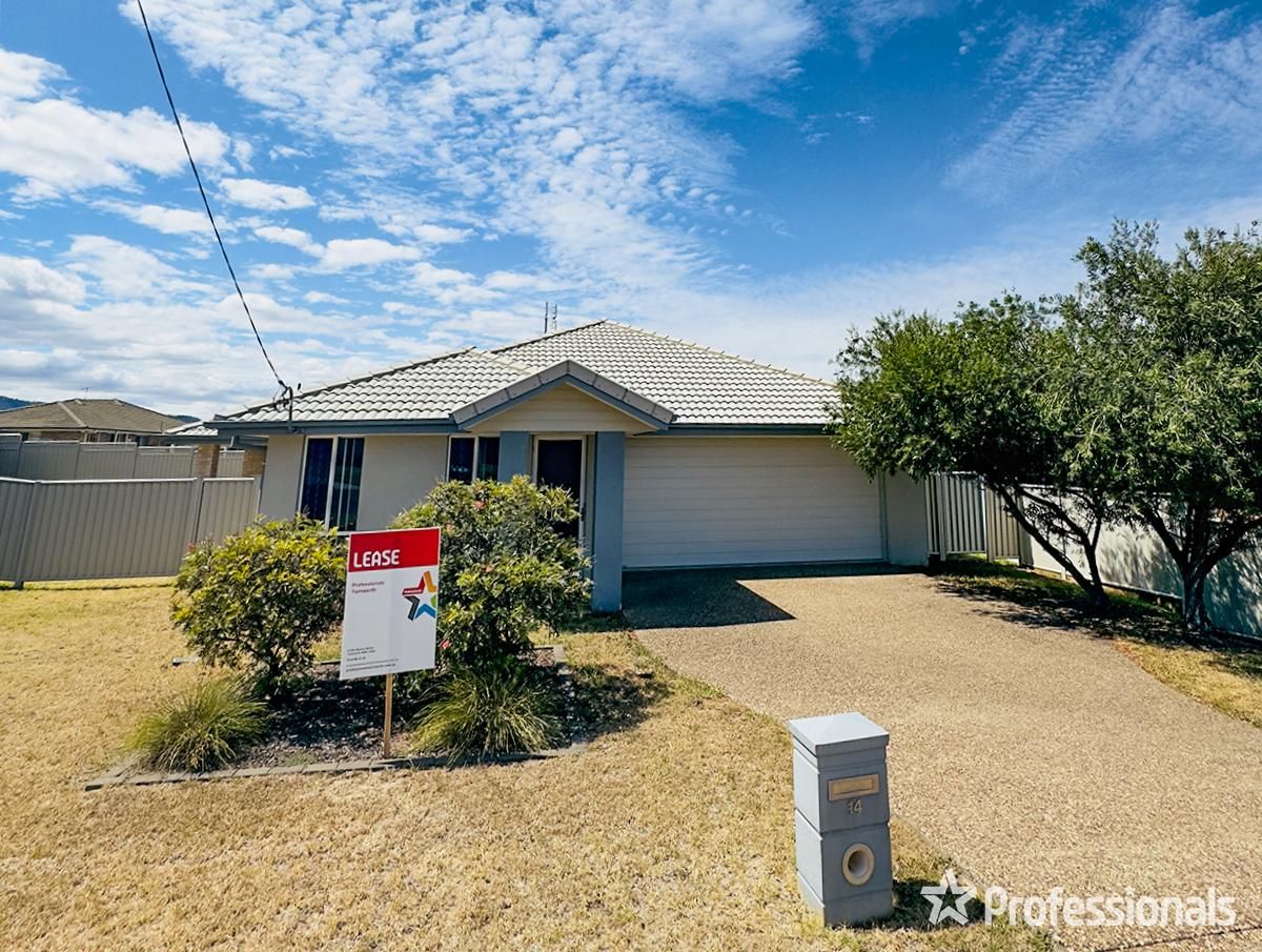 4 bedrooms House in 14 Lily Close KOOTINGAL NSW, 2352