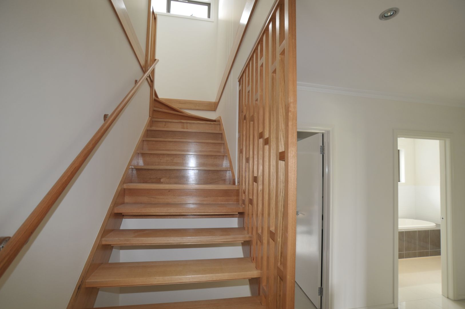 114 Liberty Parade, Bellfield VIC 3081 House For Rent 680 Domain