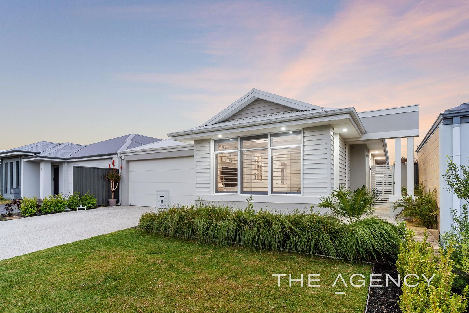 22 Citrine Street, Treeby WA 6164, Image 1