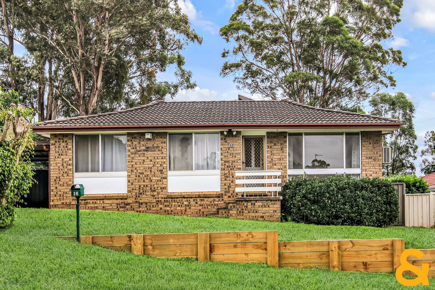 3 bedrooms House in 16 Muncaster Place CRANEBROOK NSW, 2749