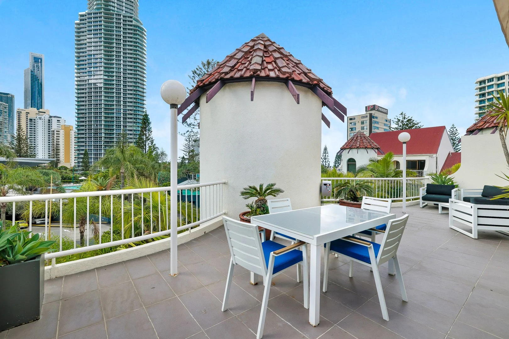 39/24 Hamilton Avenue, Surfers Paradise QLD 4217